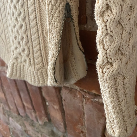 LL Bean Fisherman’s Sweater - Picture 3 of 8